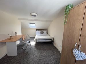 Photo 18- click for photo gallery